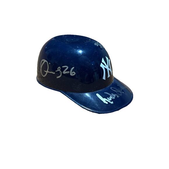 MLB Yankees Signed Mini Baseball Helmet Autographs melkey cabrera Rudy Guillen - Picture 2 of 8